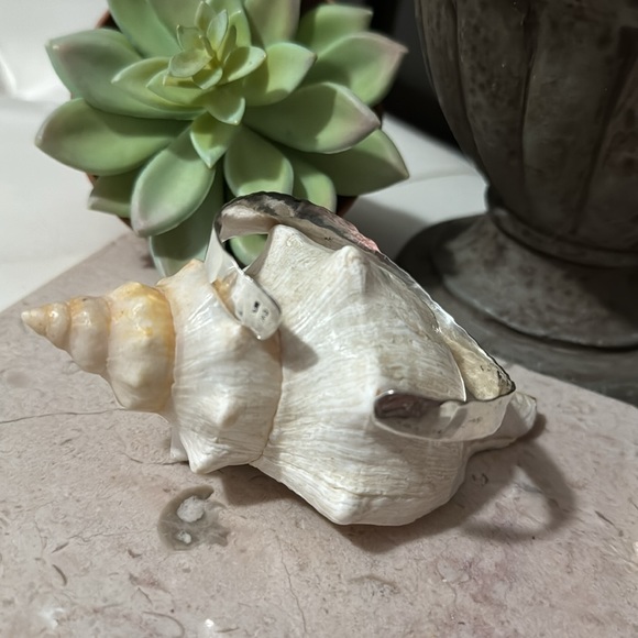 Gorgeous Handmade Sterling Silver Cuff Style Bracelet-Made in Italy-EUC - Picture 10 of 16